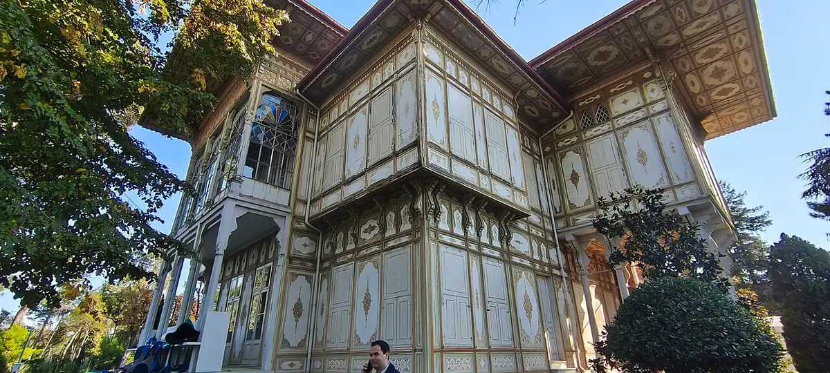 Abdulmecit Efendi Köşkü