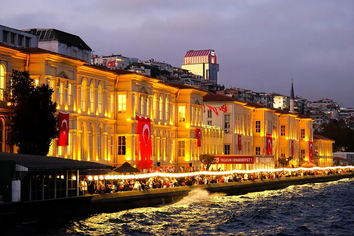 Çifte Saraylar