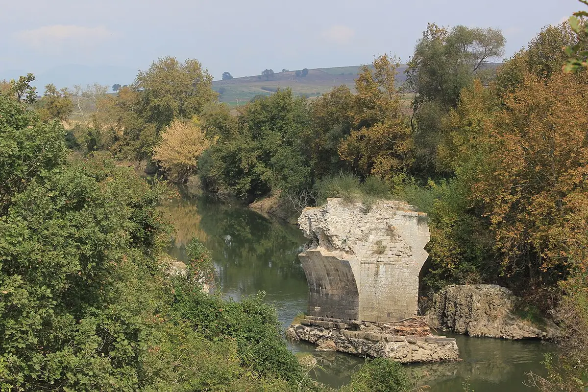 Güvercin Köprüsü