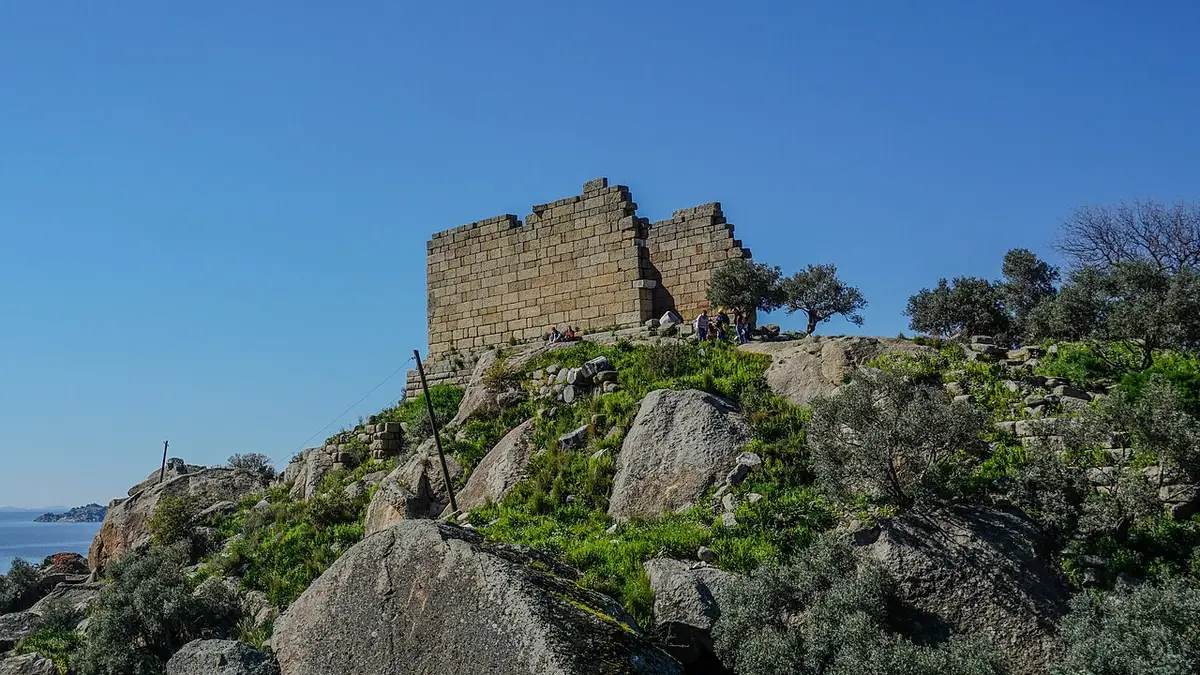 Herakleia Athena Tapınağı