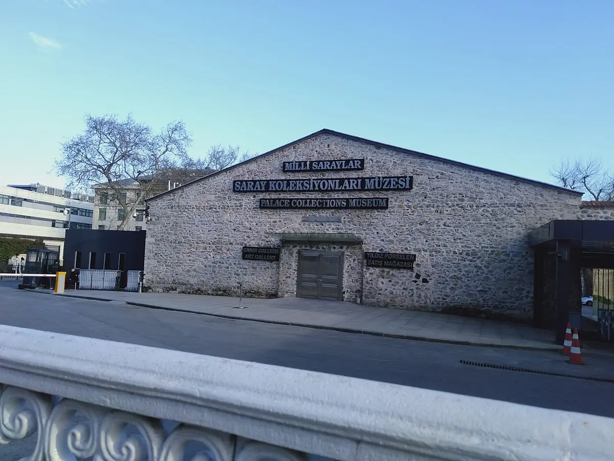 Istanbul Palace Collections Museum