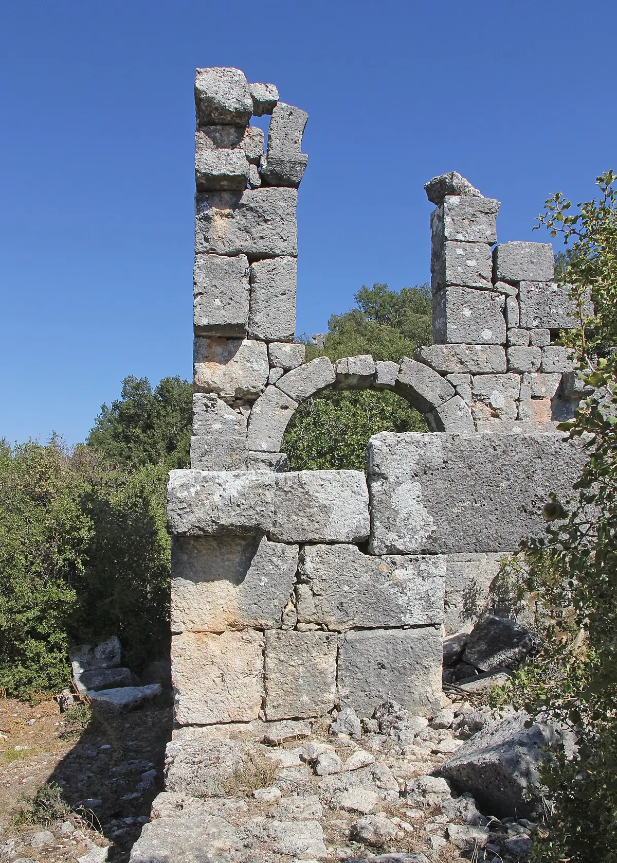 Tapureli ruins